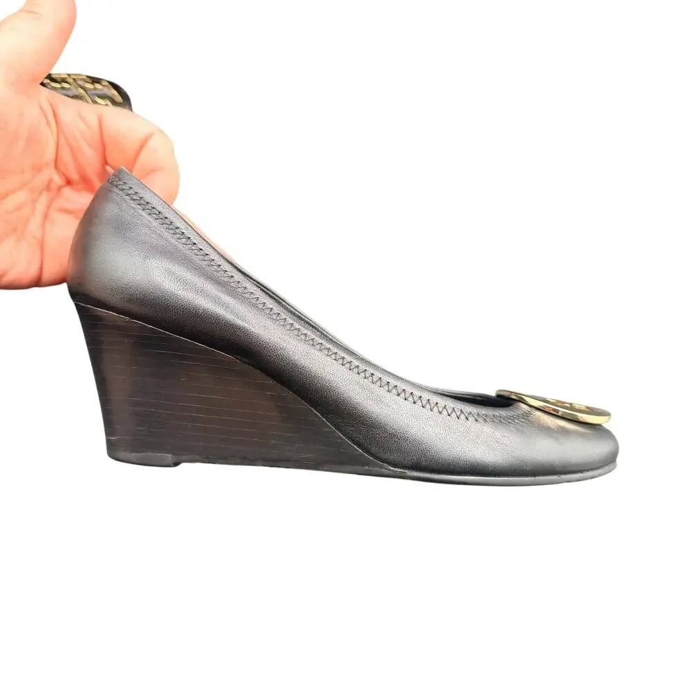 Tory Burch Black Leather Wedge Pumps Gold Logo Size 6.5